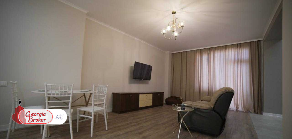 nearly repaired 4-room apartment for sale