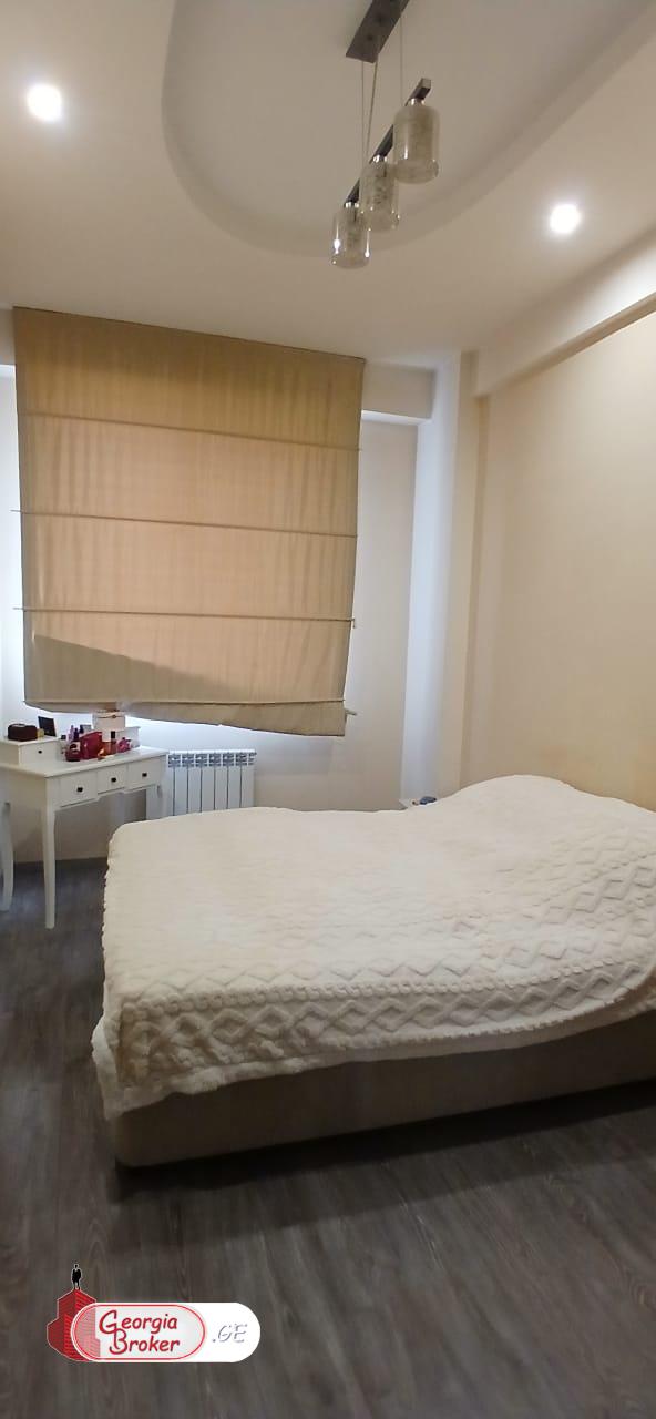 იყიდება ახალი გარემონტებული ბინა