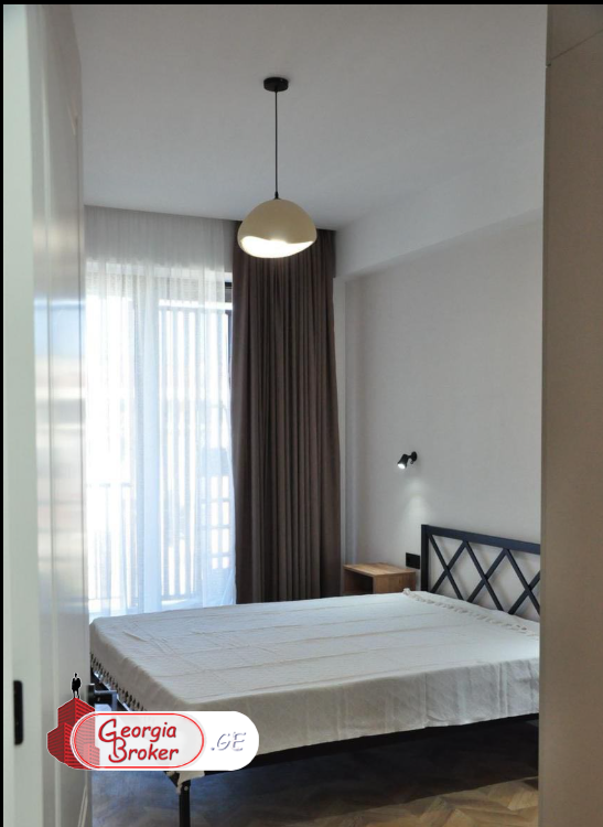 nearly repaired 2-room apartment for sale