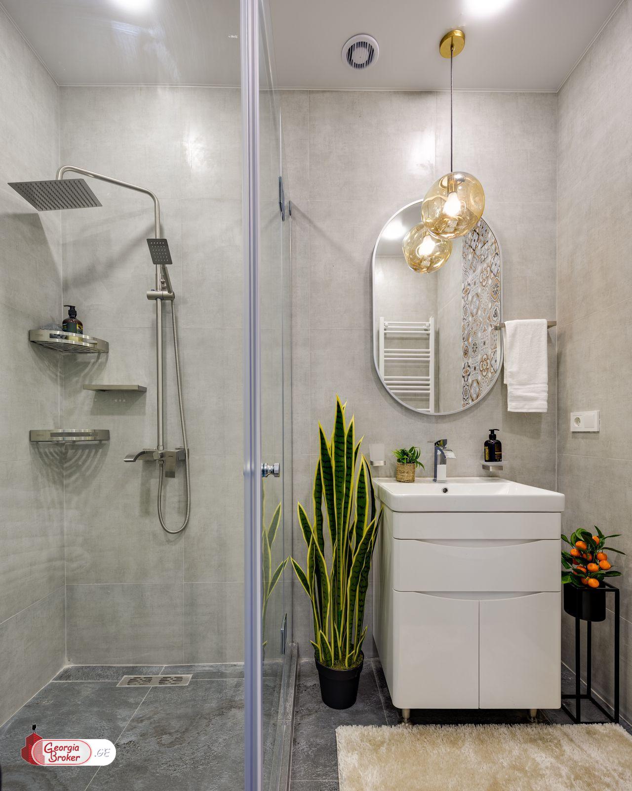 nearly repaired 3-room apartment for sale