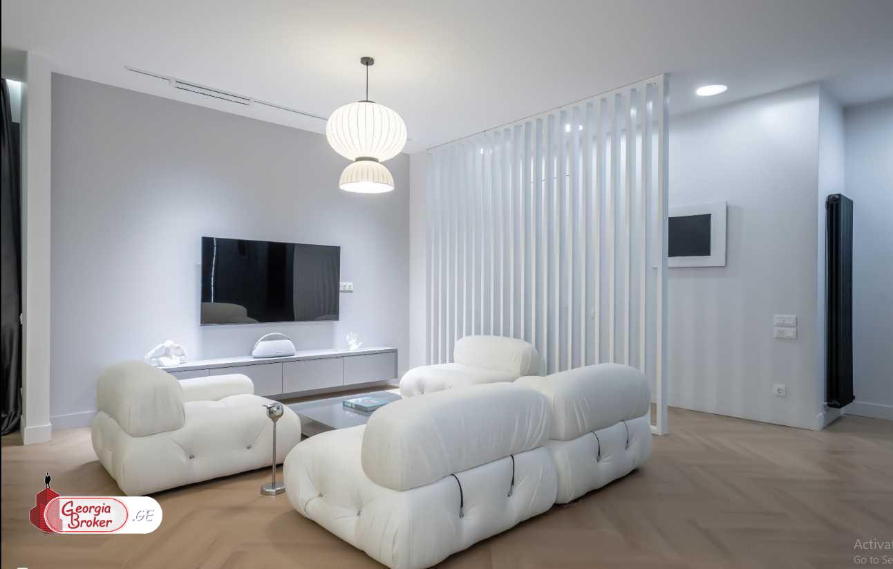 nearly repaired 3-room apartment for sale