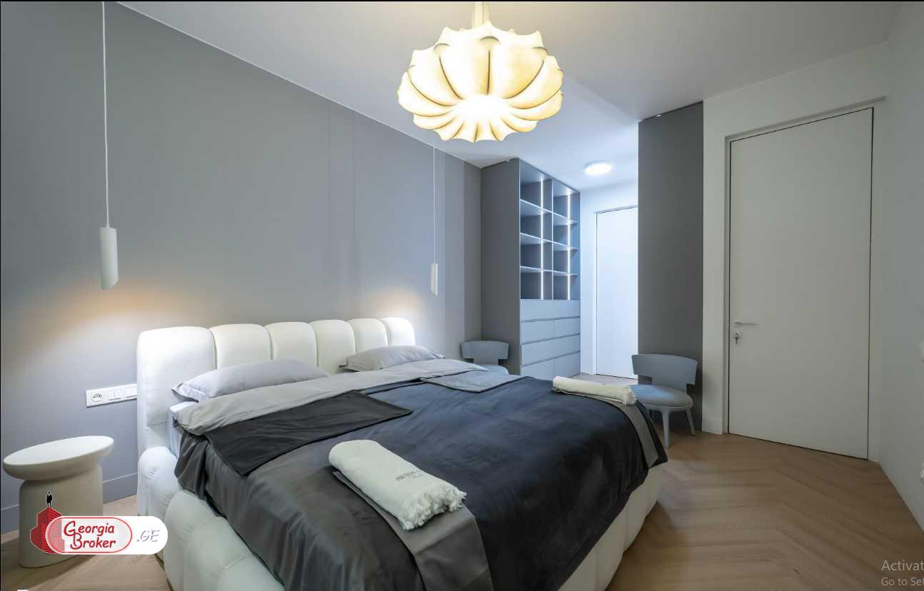 nearly repaired 3-room apartment for sale