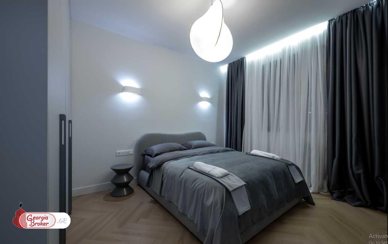 nearly repaired 3-room apartment for sale