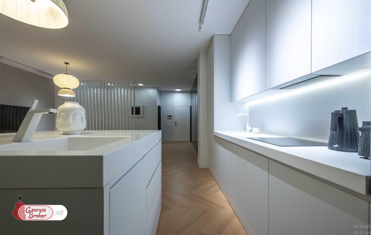 nearly repaired 3-room apartment for sale