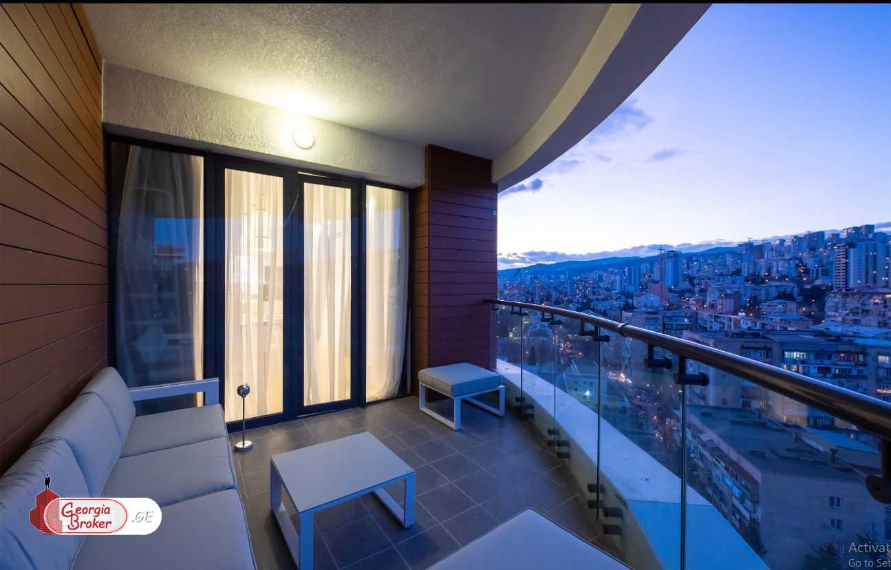 nearly repaired 3-room apartment for sale