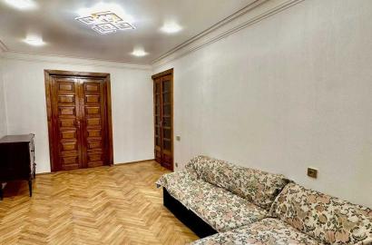 იყიდება ახალი გარემონტებული 3 ოთახიანი ბინა