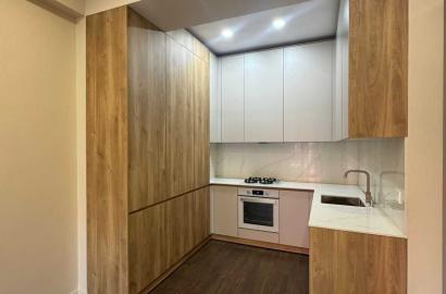 nearly repaired 2-room apartment for sale