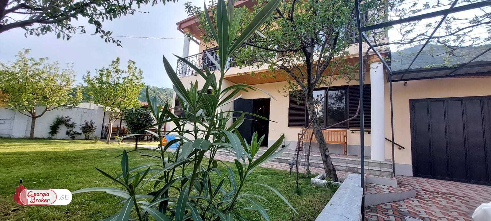 nearly repaired 7-room house for sale