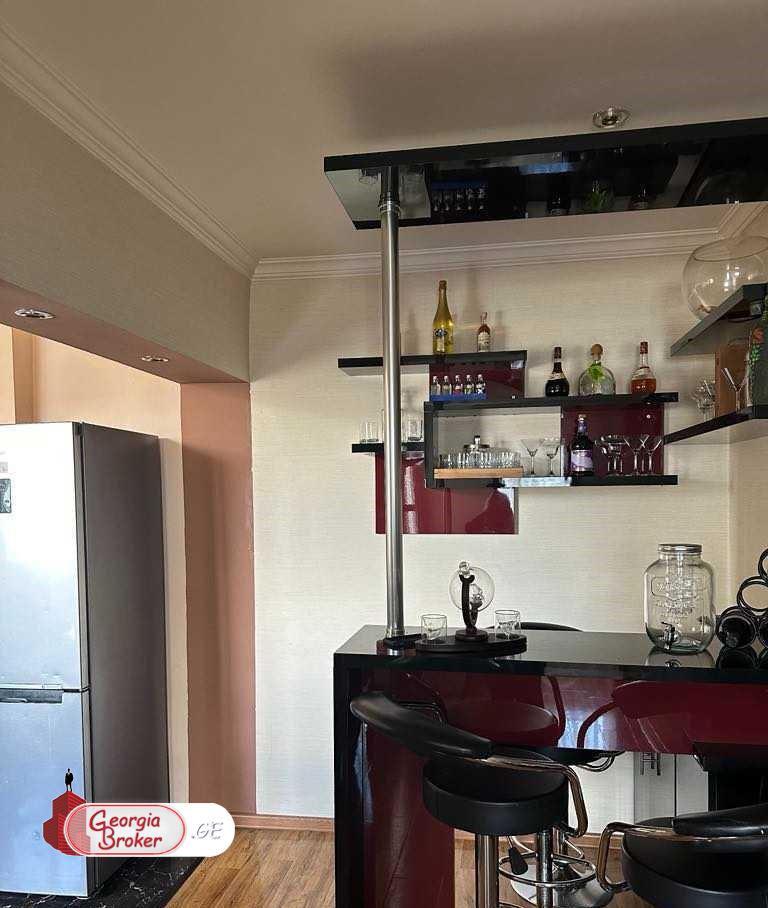 იყიდება ახალი გარემონტებული 3 ოთახიანი ბინა