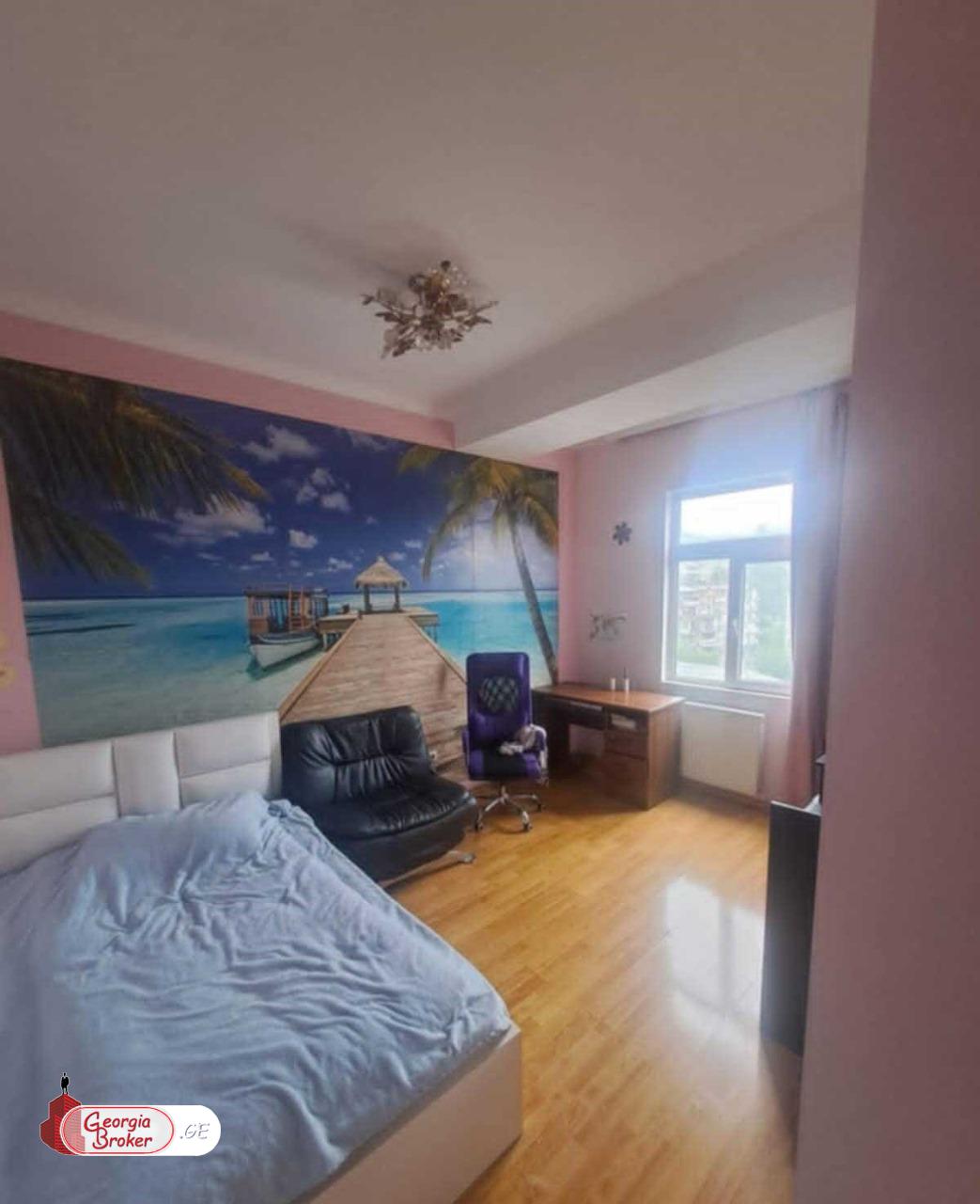 იყიდება ახალი გარემონტებული 4 ოთახიანი ბინა