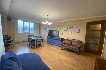 продается квартира с новым ремонтом 2-комнаты