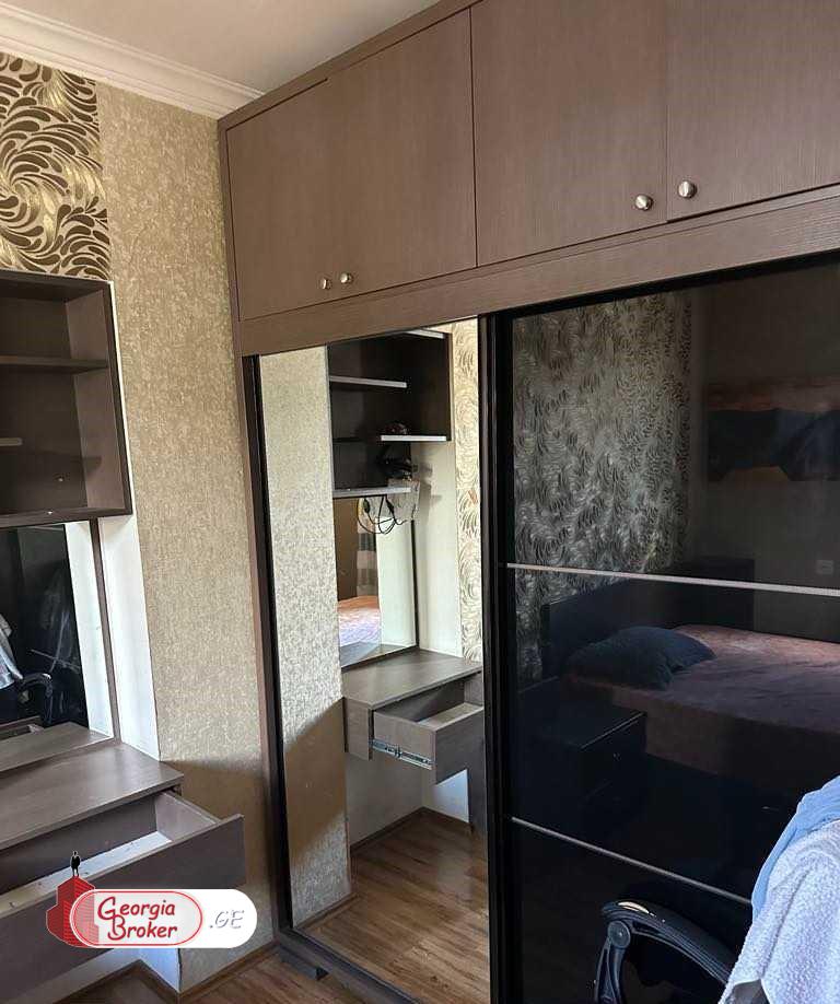 იყიდება ახალი გარემონტებული 3 ოთახიანი ბინა