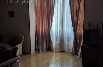 იყიდება ახალი გარემონტებული 3 ოთახიანი ბინა