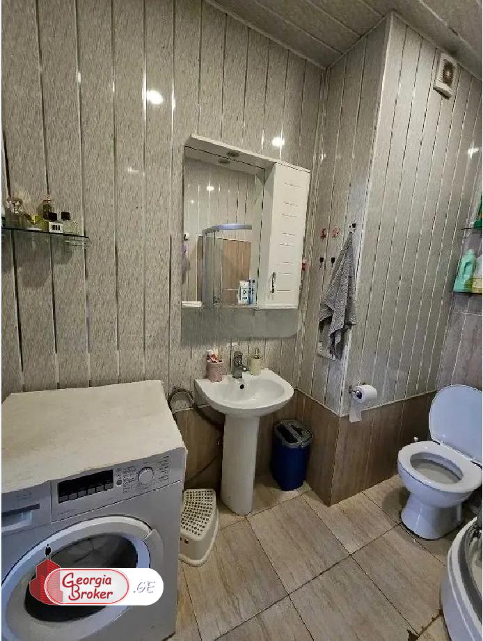 продается квартира с новым ремонтом 2-комнаты