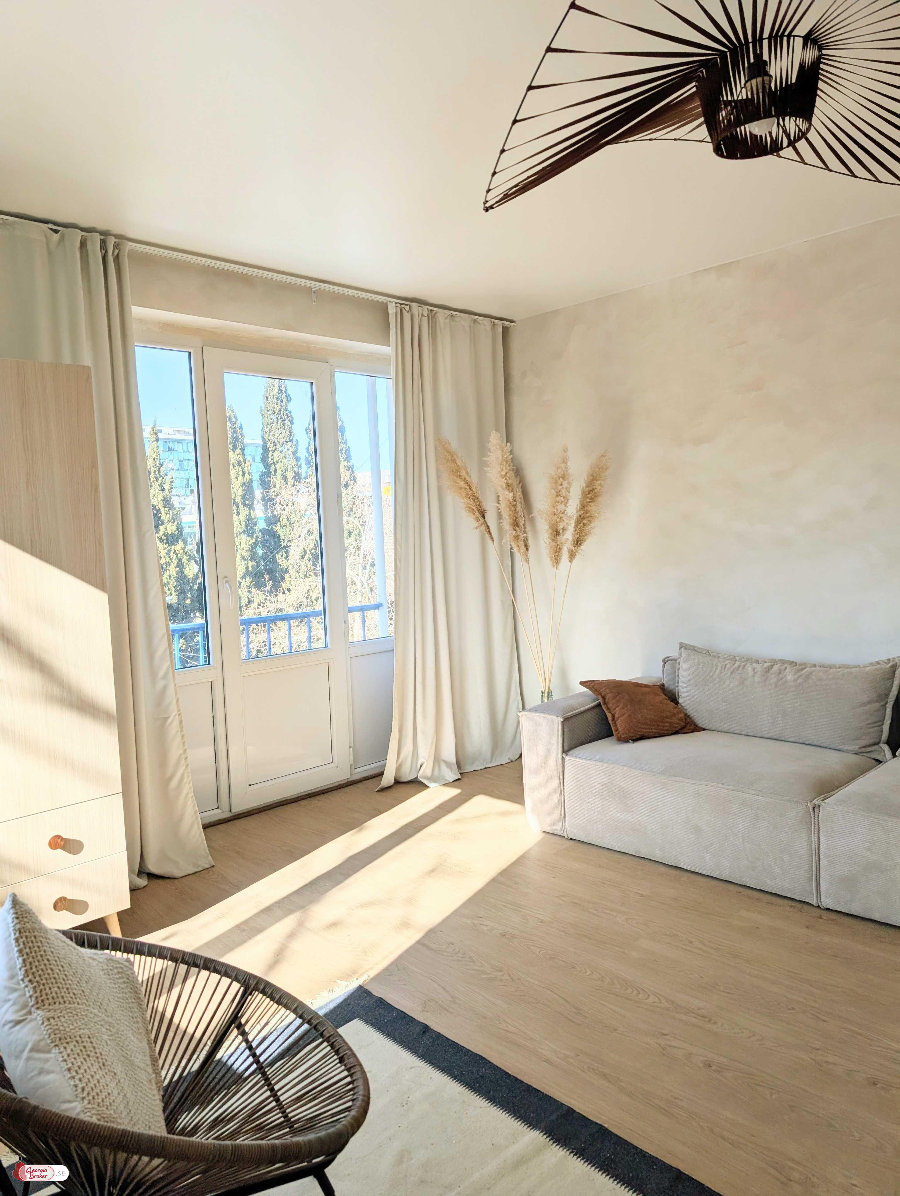 იყიდება ახალი გარემონტებული 3 ოთახიანი ბინა