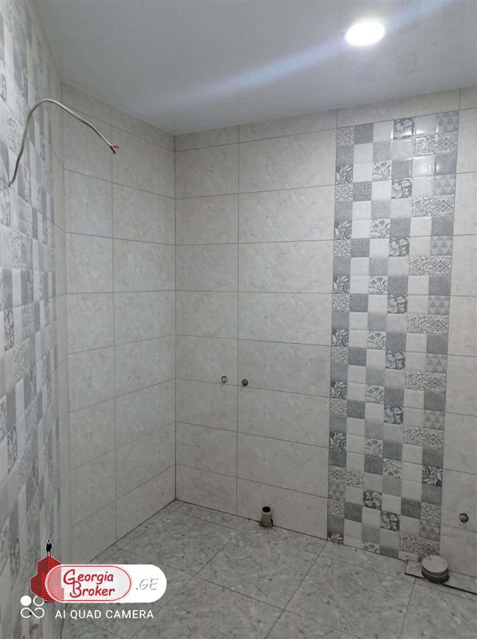 продается дом с новым ремонтом 6-комнат