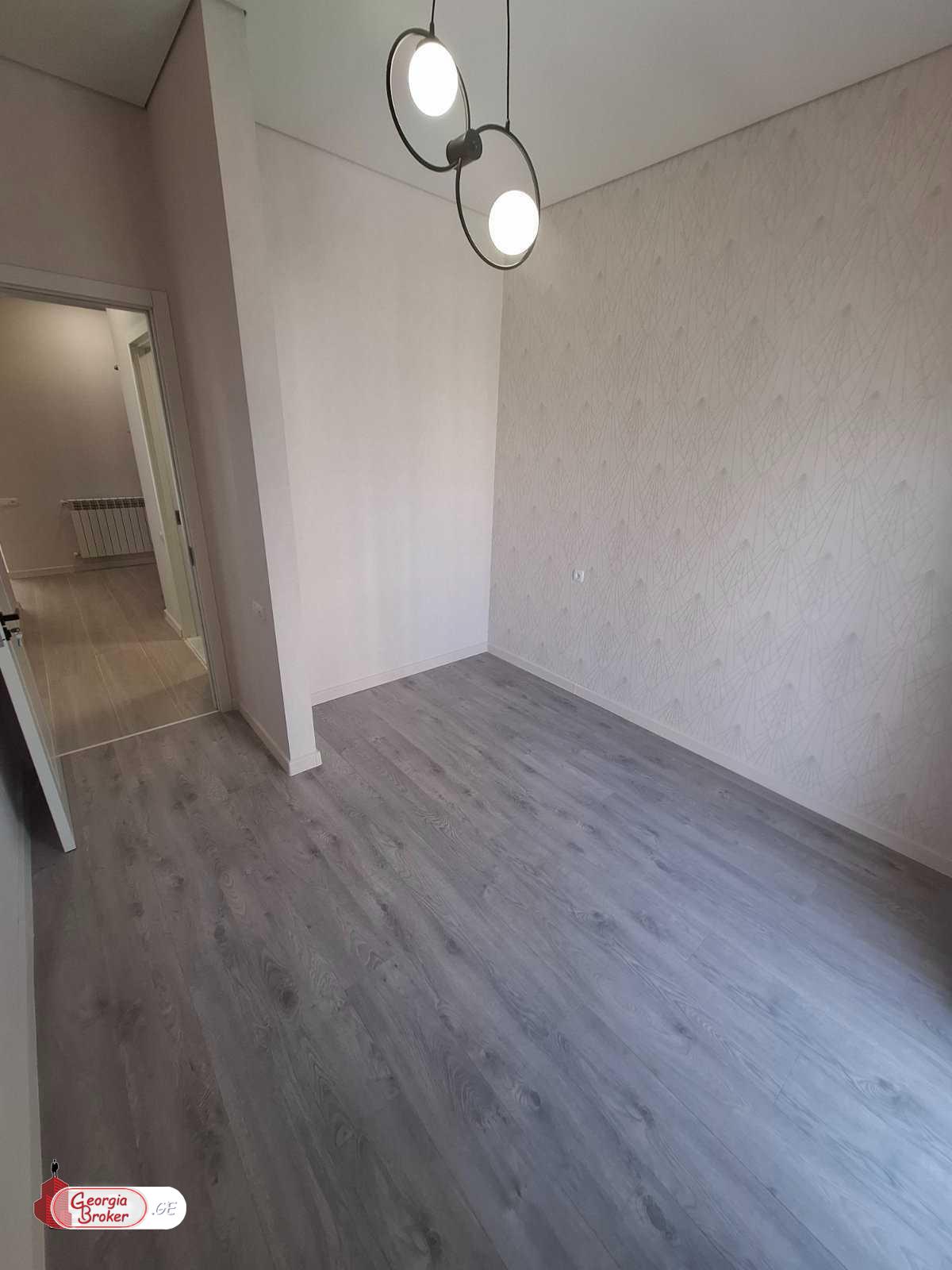 იყიდება ახალი გარემონტებული 3 ოთახიანი ბინა