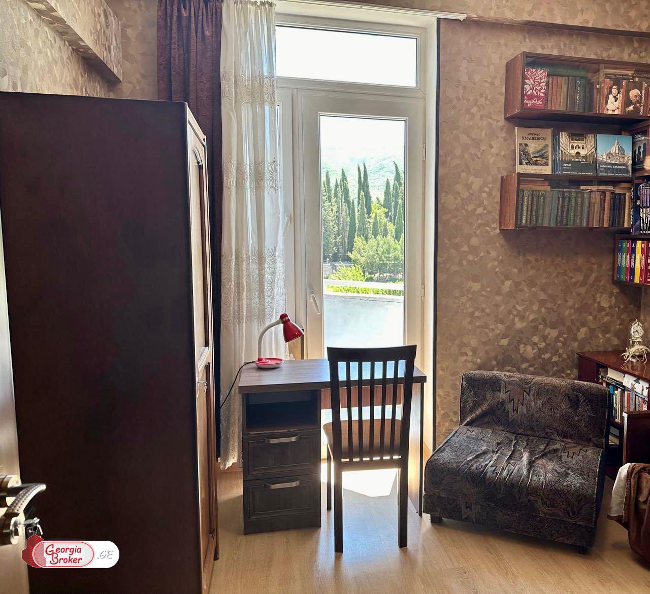 იყიდება ახალი გარემონტებული 3 ოთახიანი ბინა