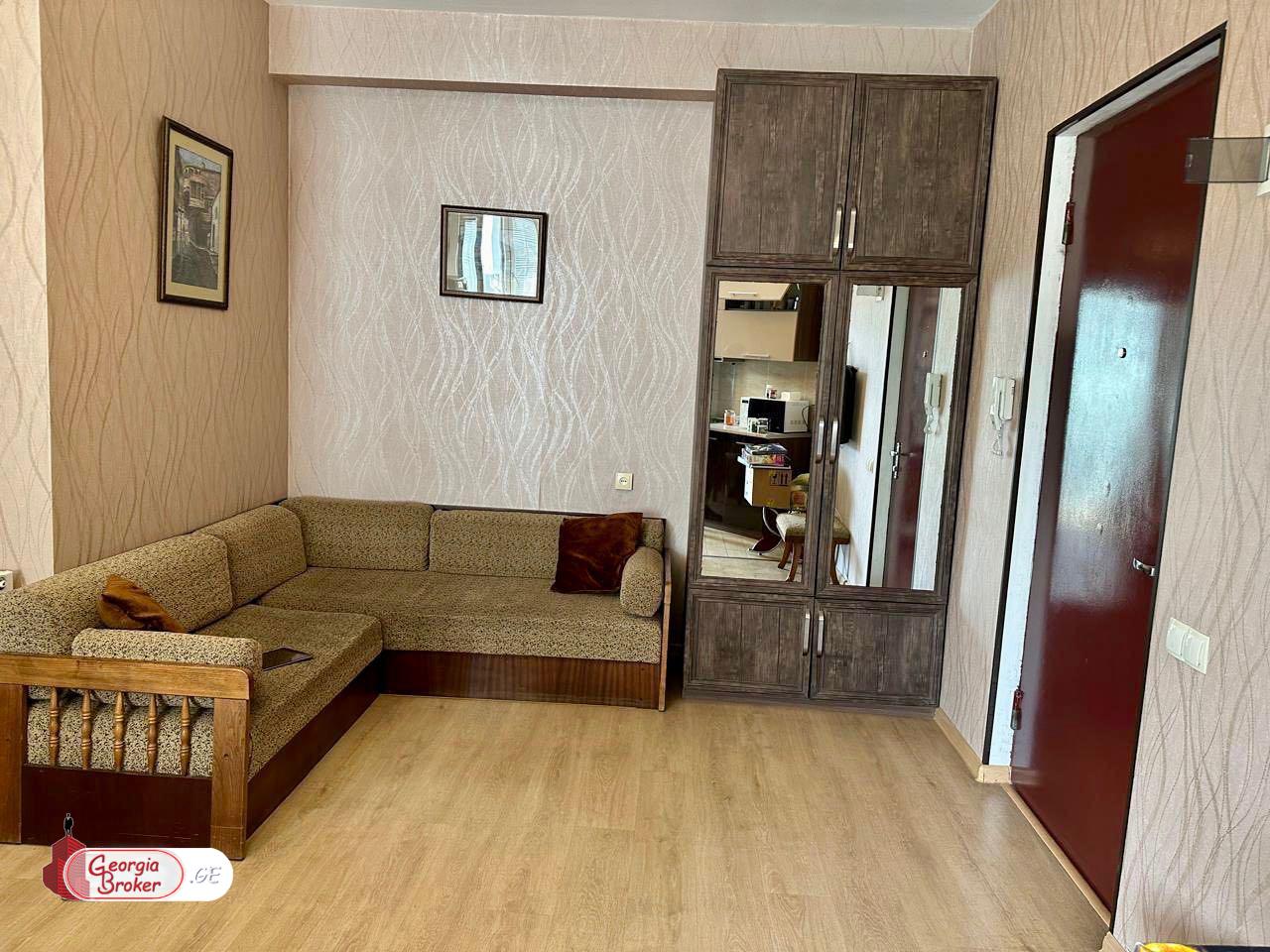 იყიდება ახალი გარემონტებული 3 ოთახიანი ბინა