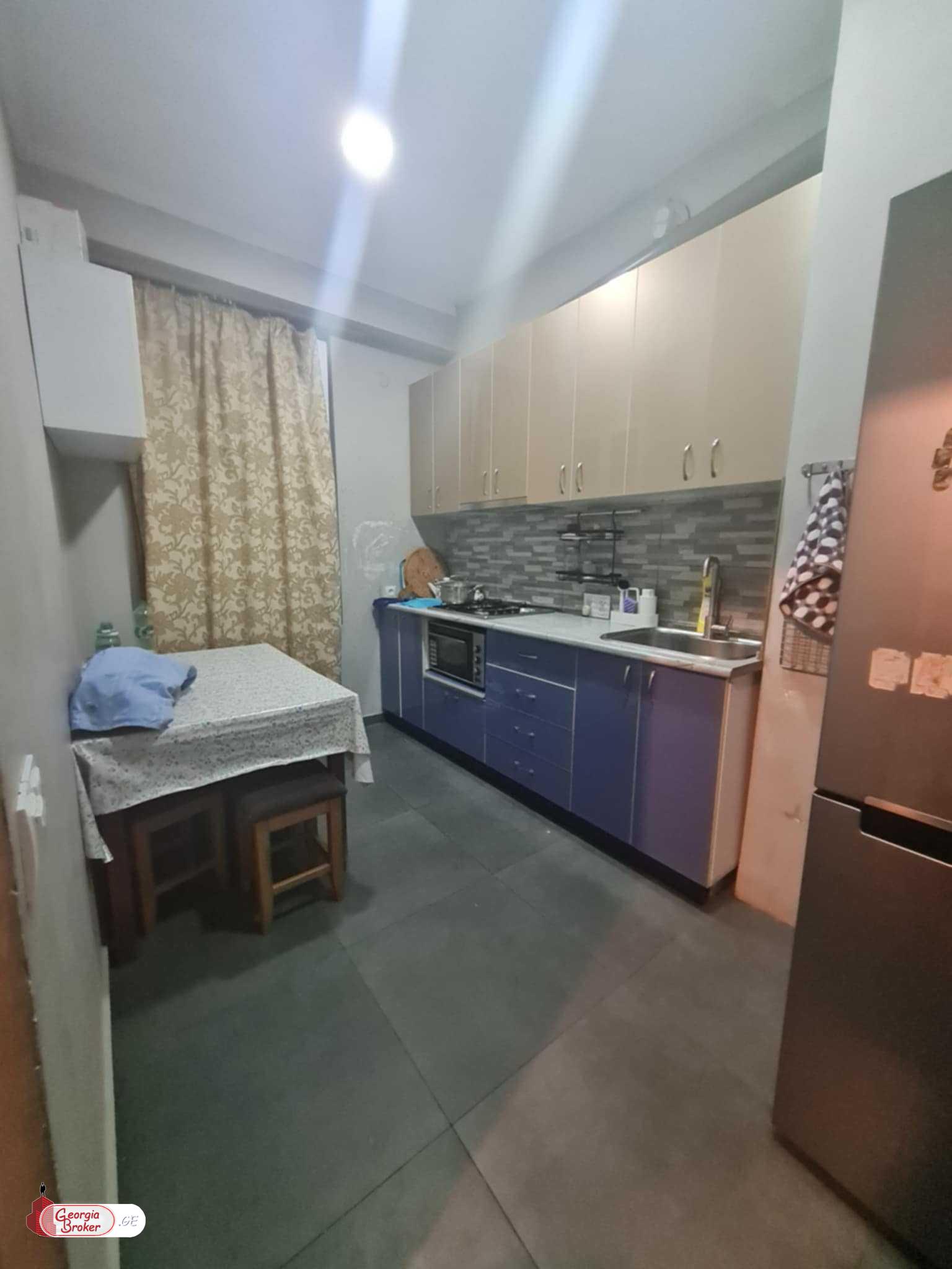 продается квартира с новым ремонтом 2-комнаты