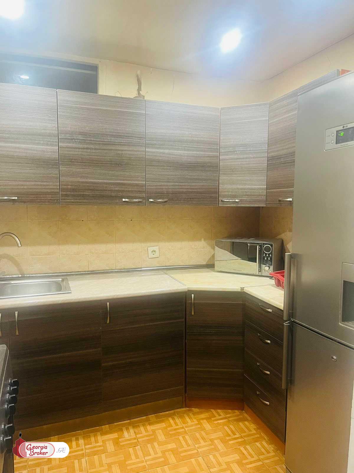 nearly repaired 3-room apartment for sale