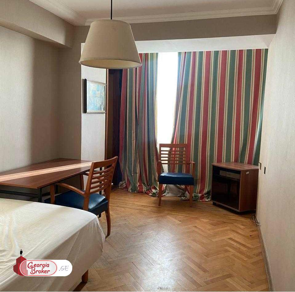 იყიდება ახალი გარემონტებული 2 ოთახიანი ბინა