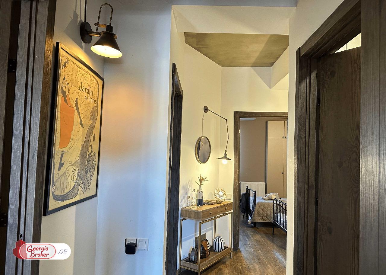 იყიდება ახალი გარემონტებული 3 ოთახიანი ბინა