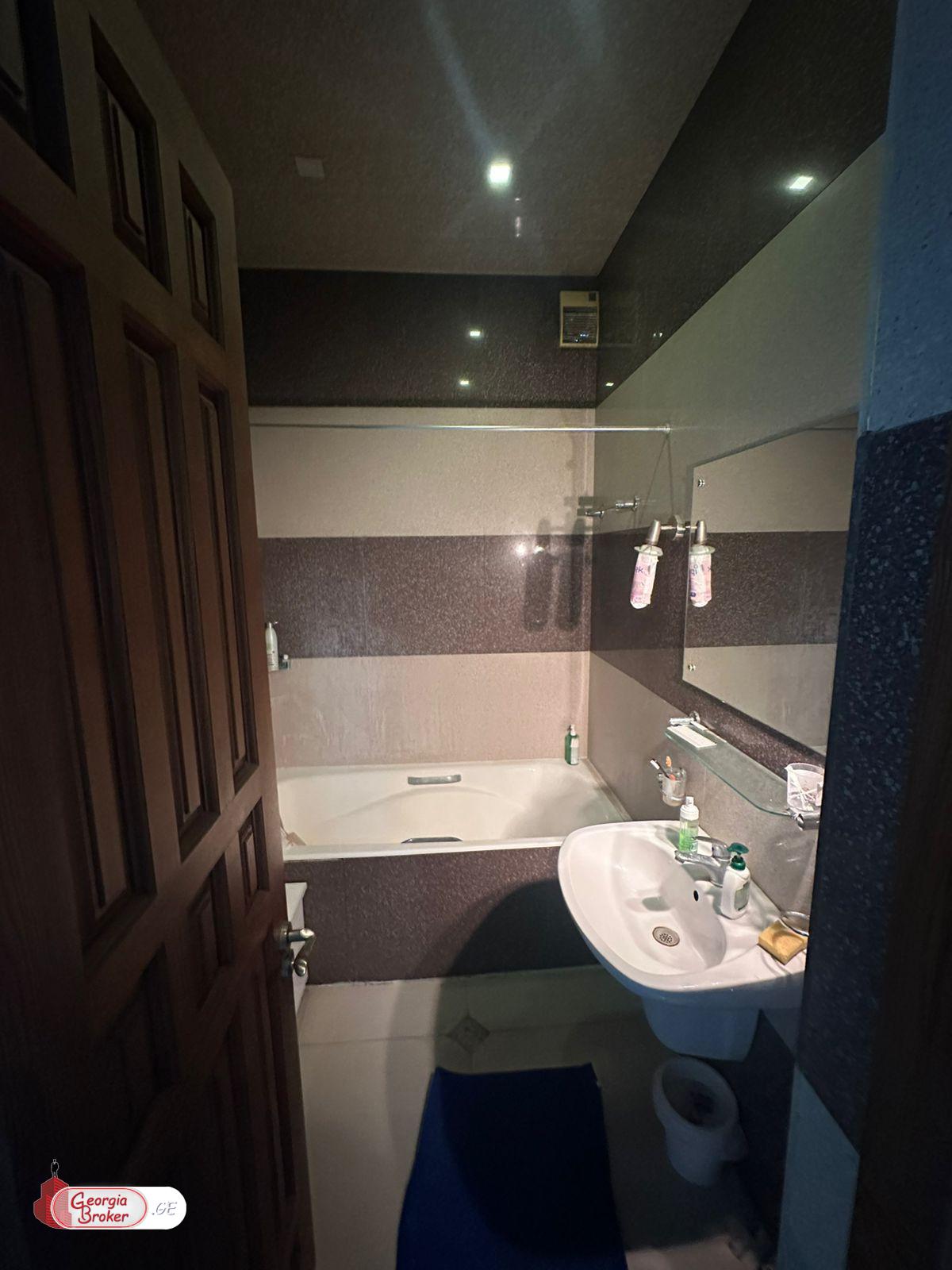 nearly repaired 4-room apartment for sale