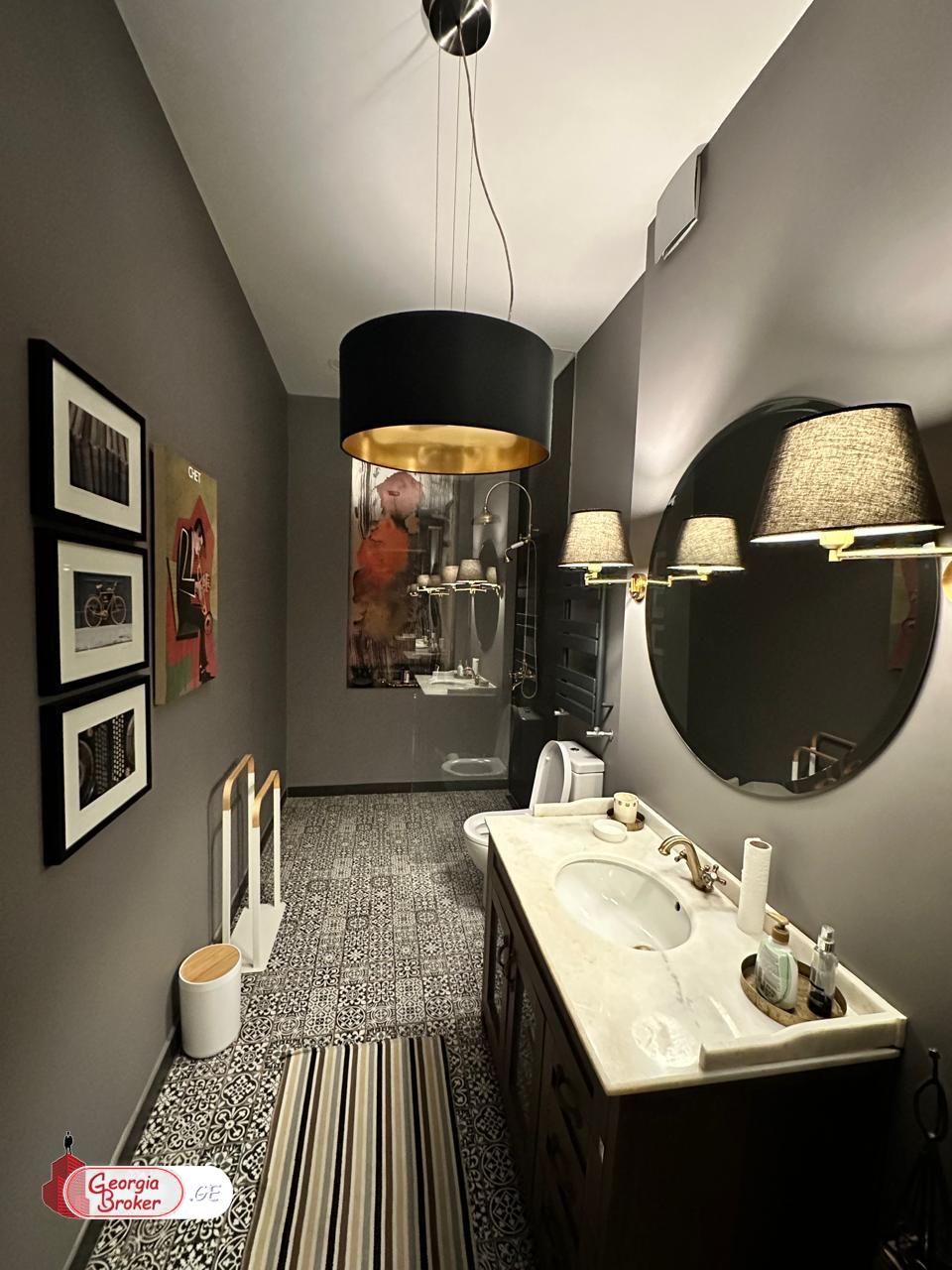 nearly repaired 2-room apartment for rent