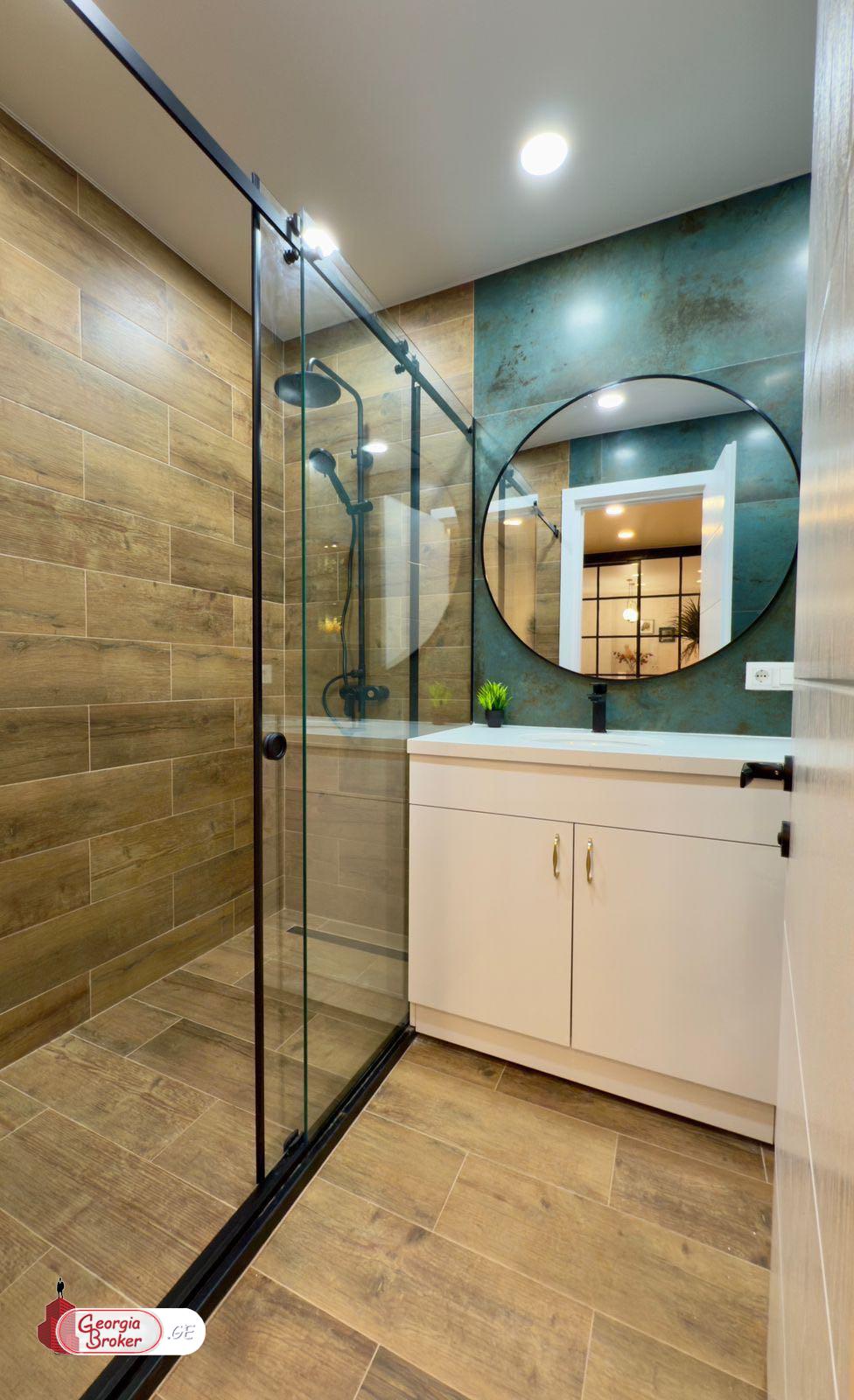 nearly repaired 3-room apartment for sale