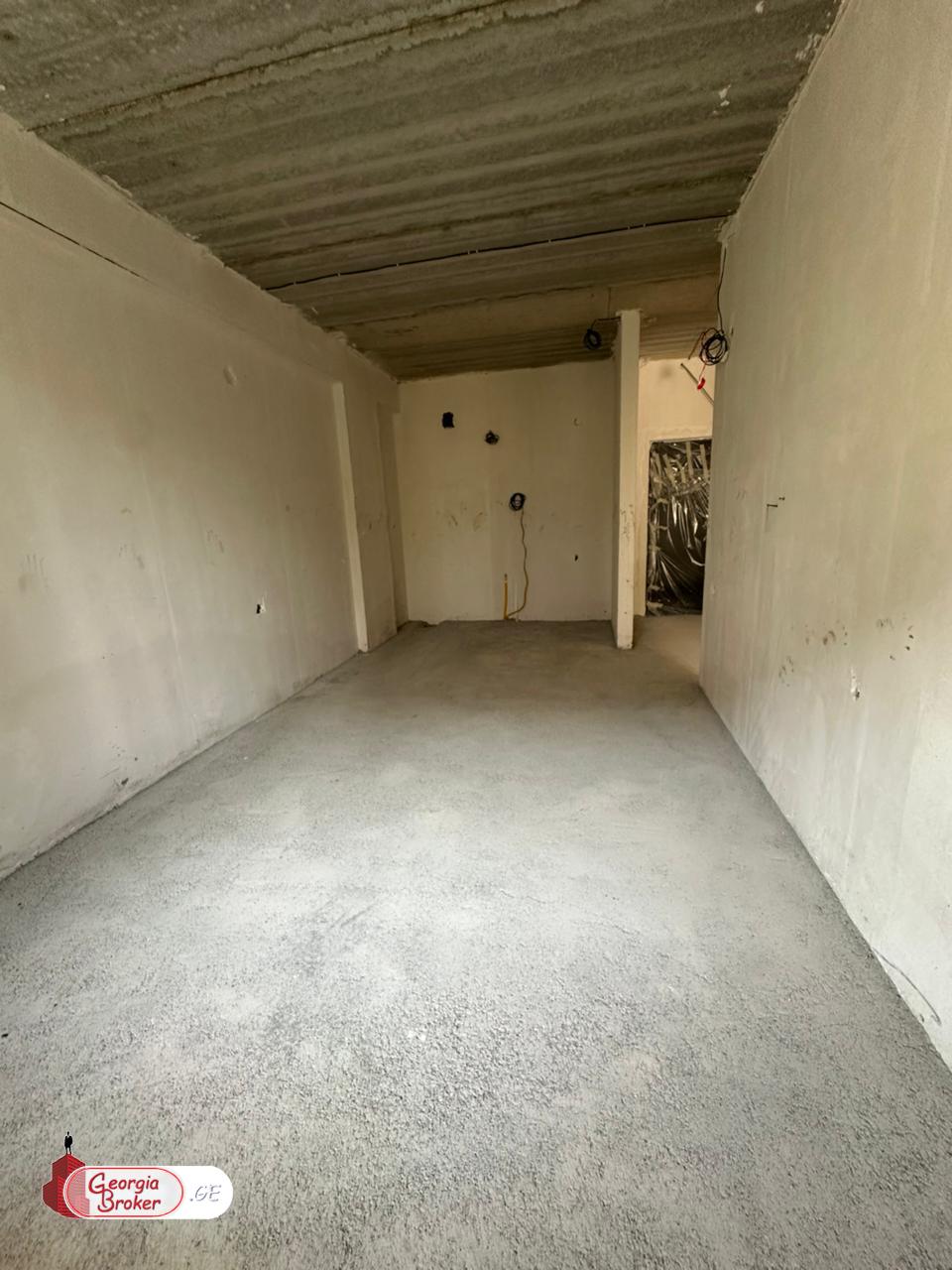 იყიდება ახალი აშენებული 2 ოთახიანი ბინა