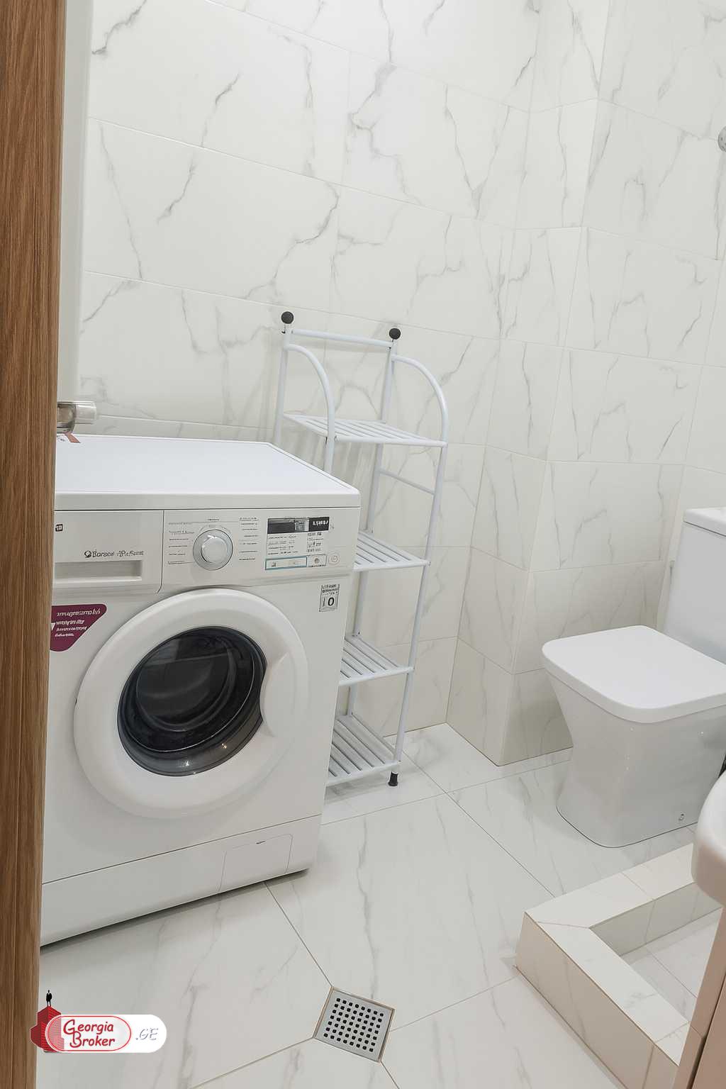 nearly repaired 2-room apartment for sale