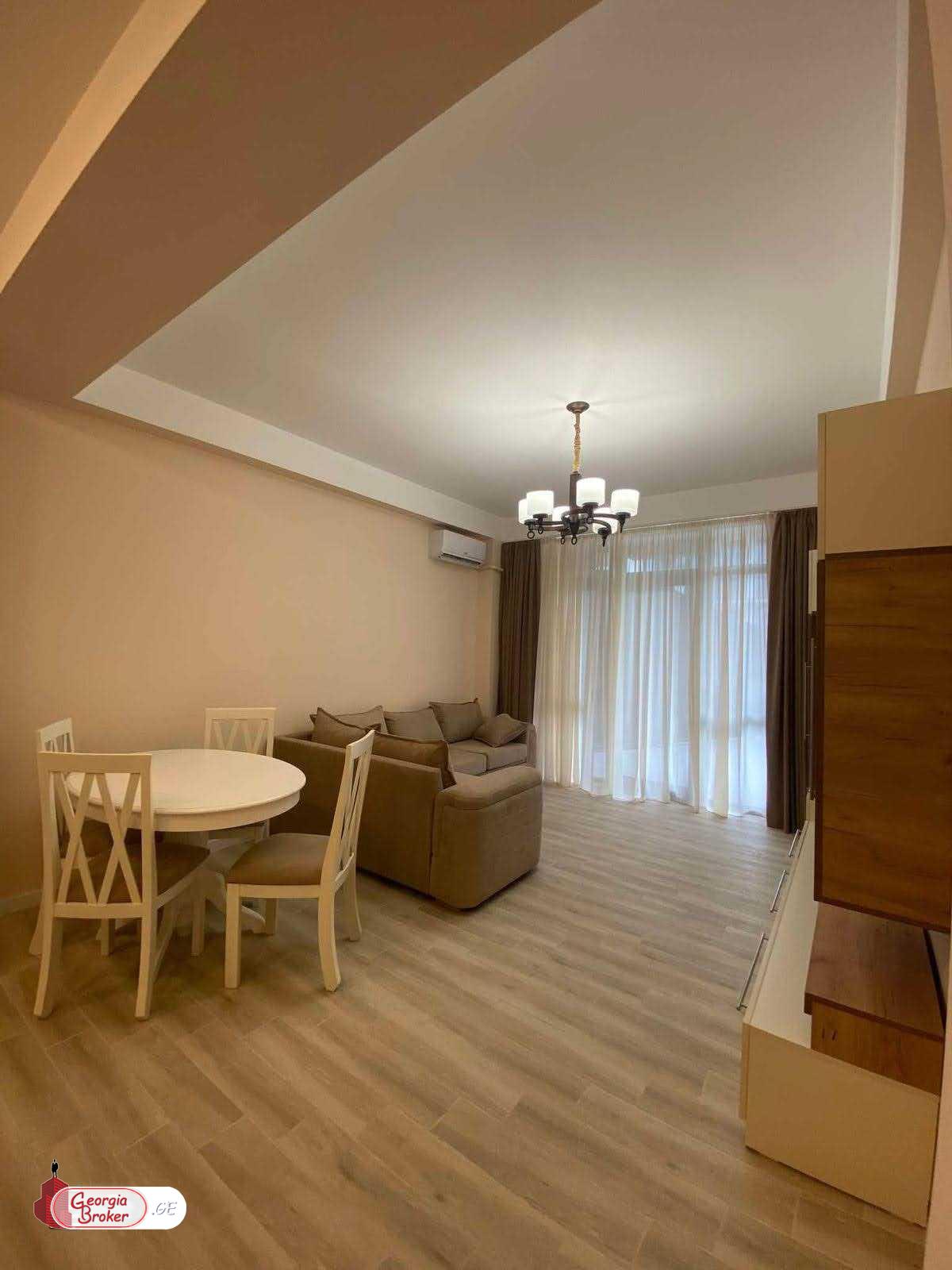 nearly repaired 3-room apartment for sale