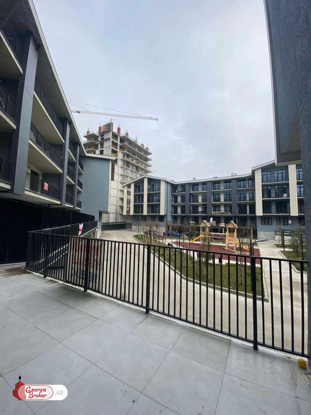 nearly repaired 3-room apartment for sale