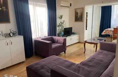 იყიდება ახალი გარემონტებული 3 ოთახიანი ბინა