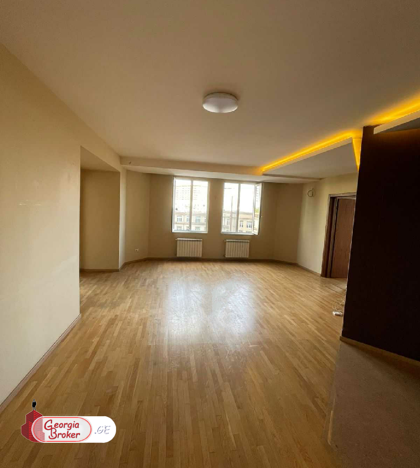 იყიდება ახალი გარემონტებული 3 ოთახიანი ბინა