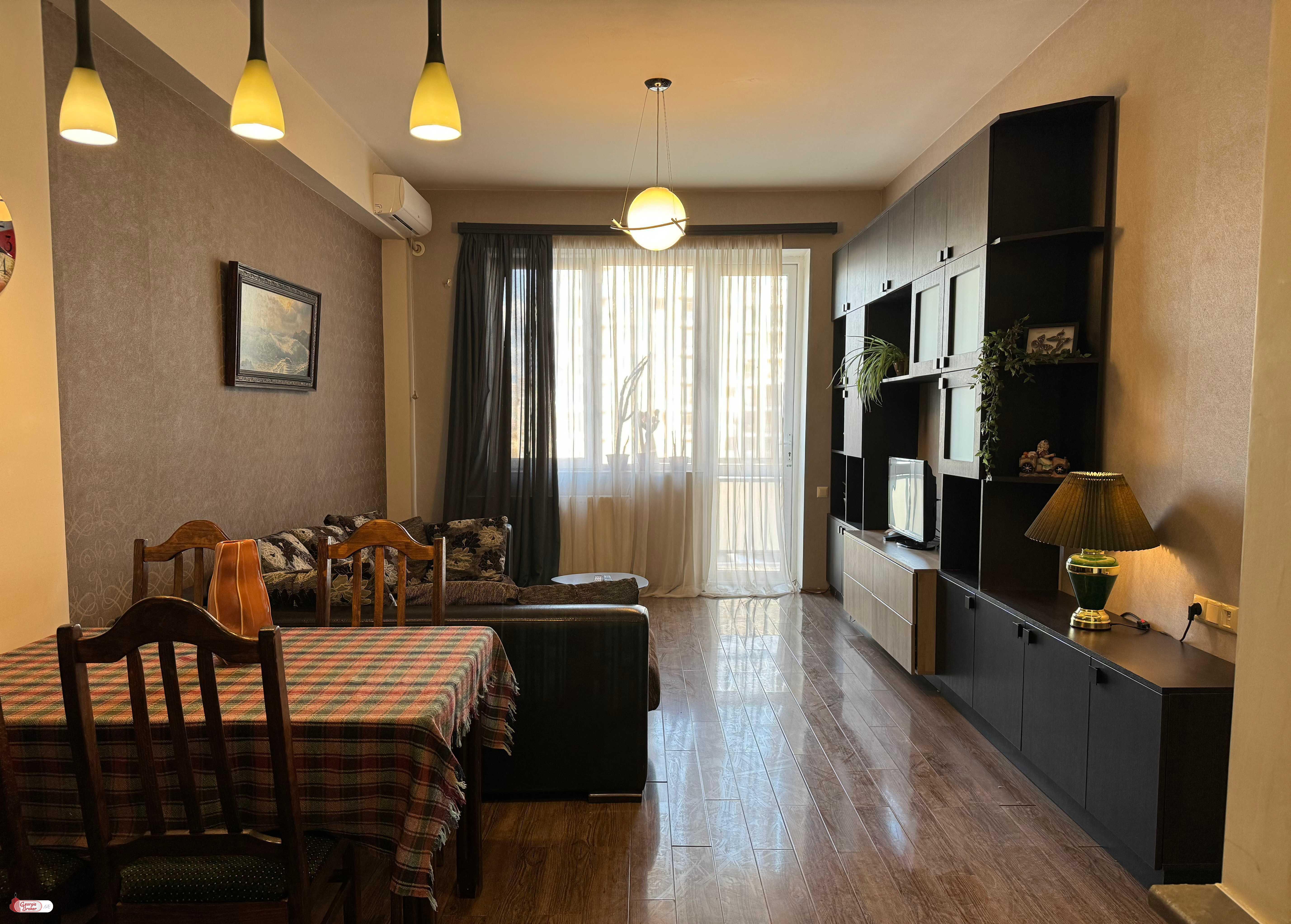 იყიდება ახალი გარემონტებული 2 ოთახიანი ბინა