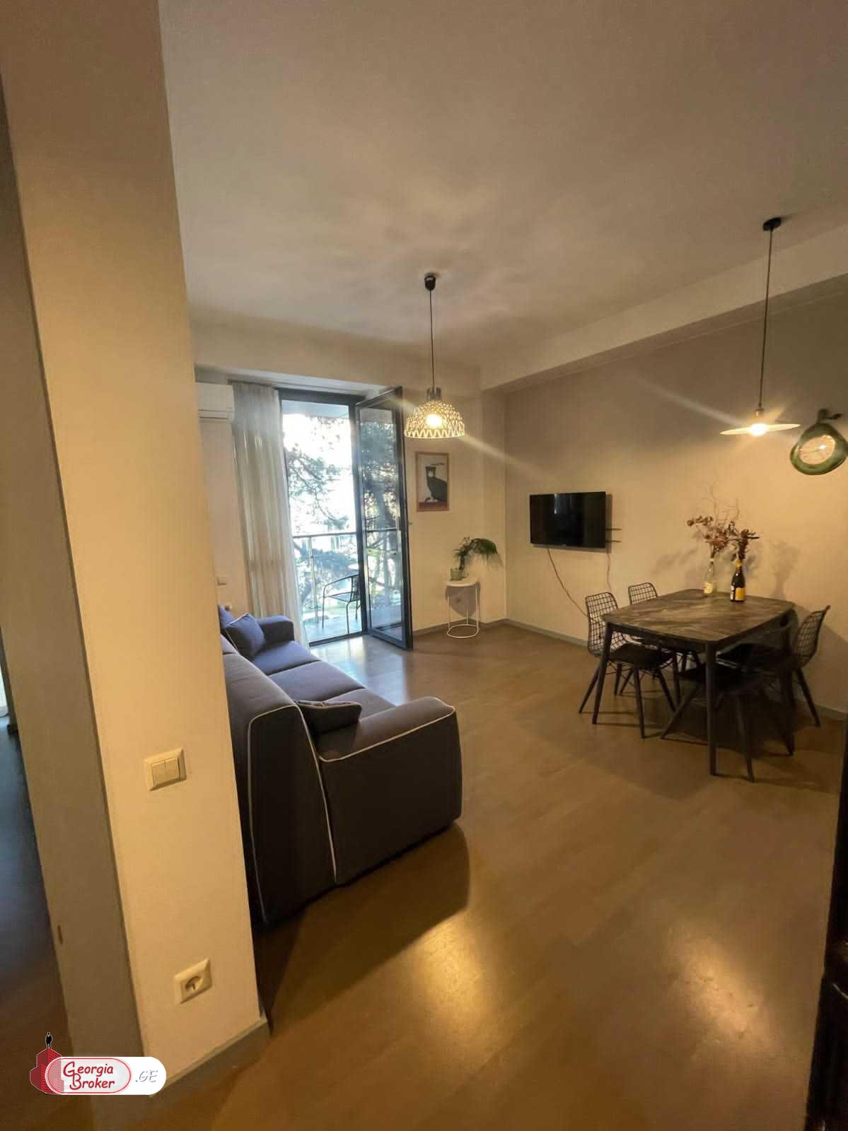 продается квартира с новым ремонтом 2-комнаты