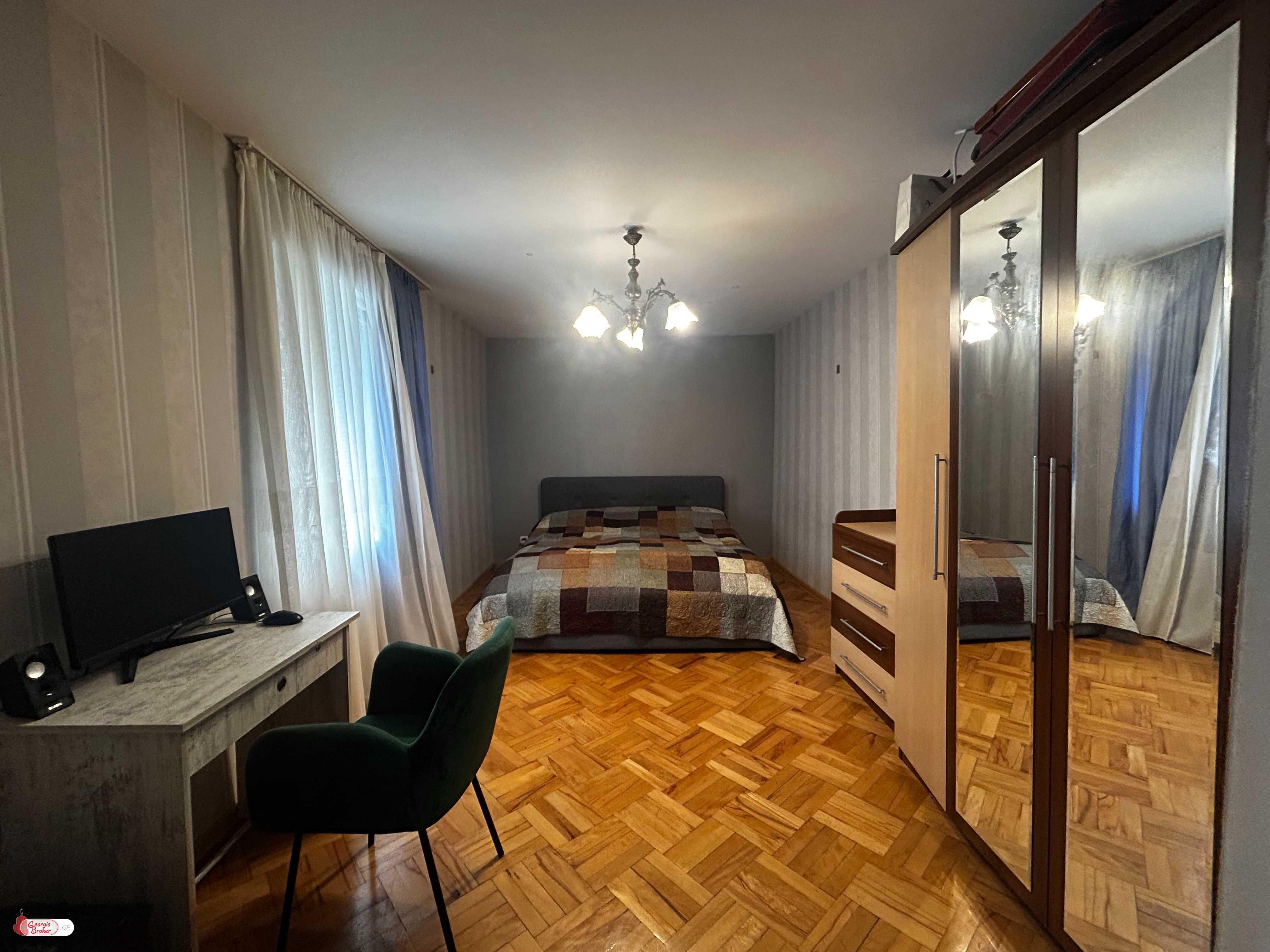 nearly repaired 3-room apartment for sale