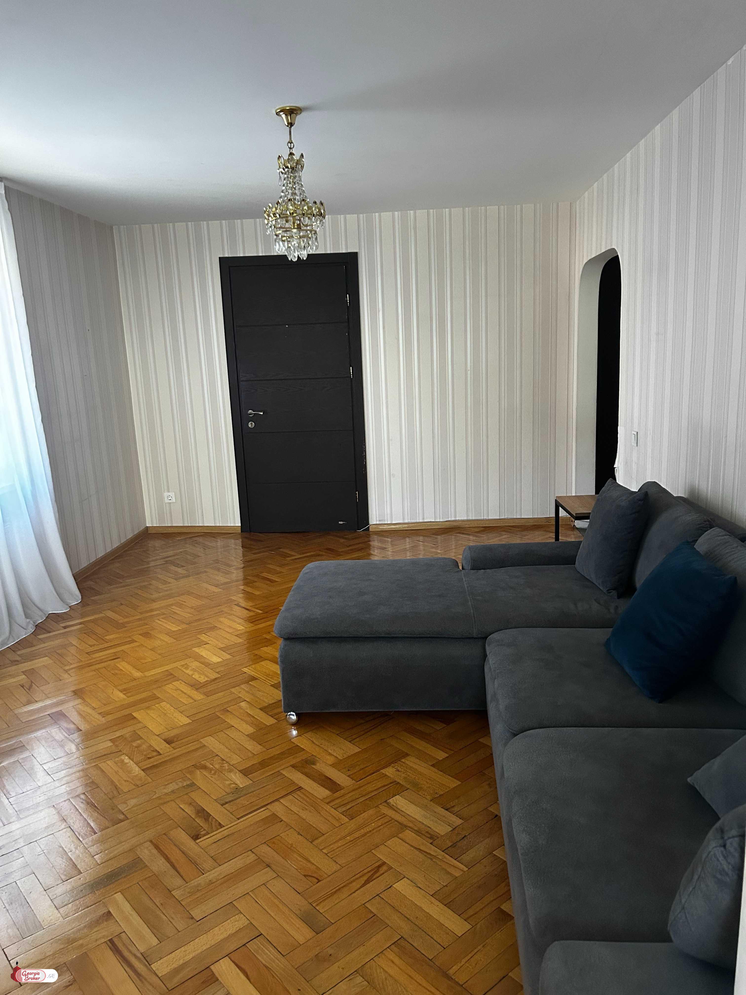 nearly repaired 3-room apartment for sale