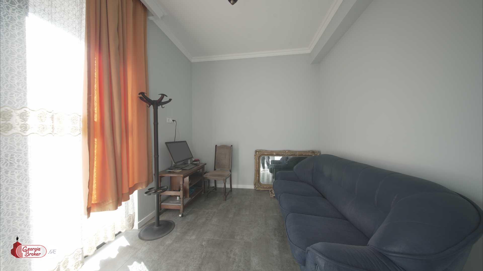 იყიდება ახალი გარემონტებული 6 ოთახიანი სახლი