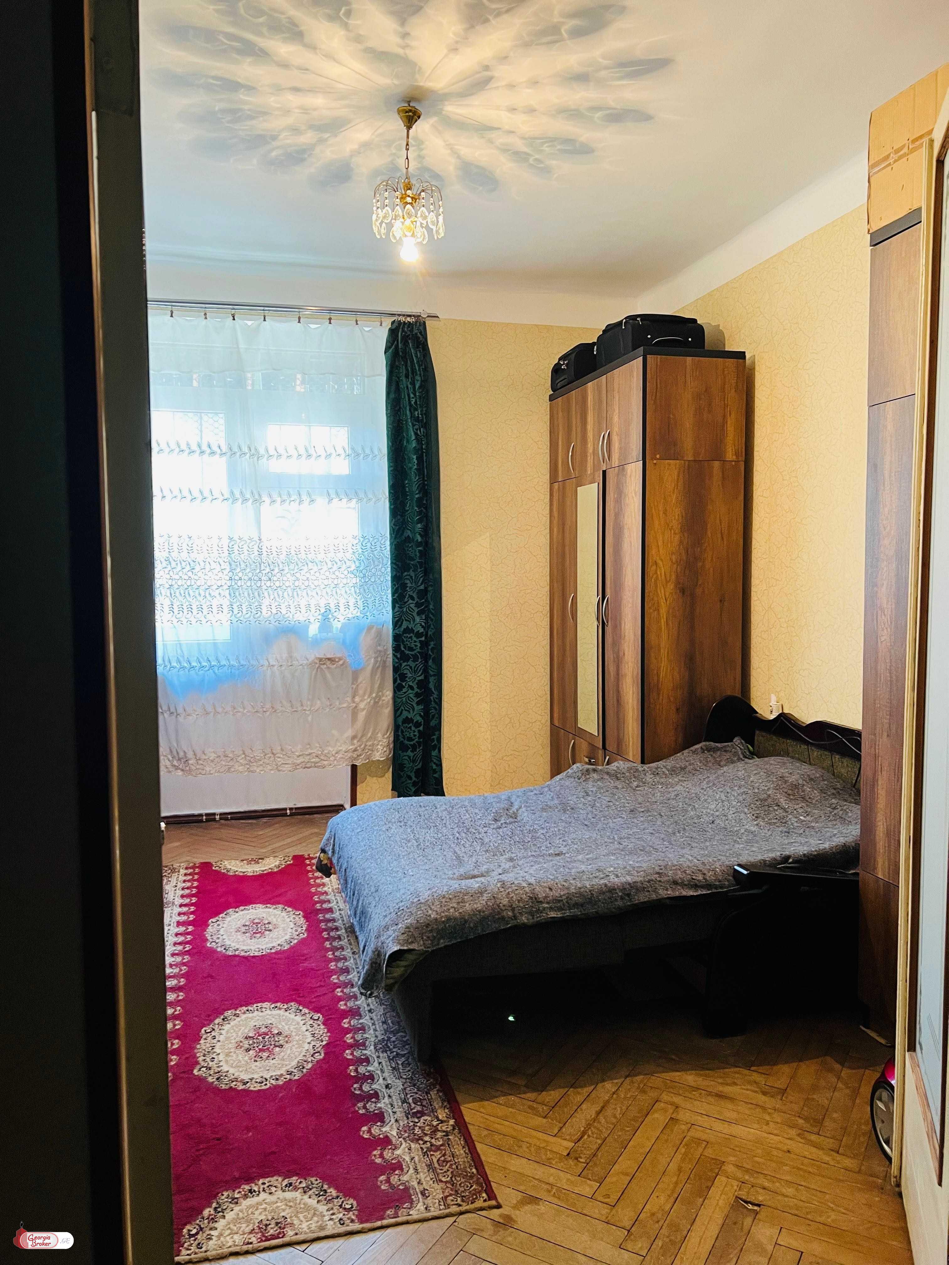 old repaired 4-room apartment for sale