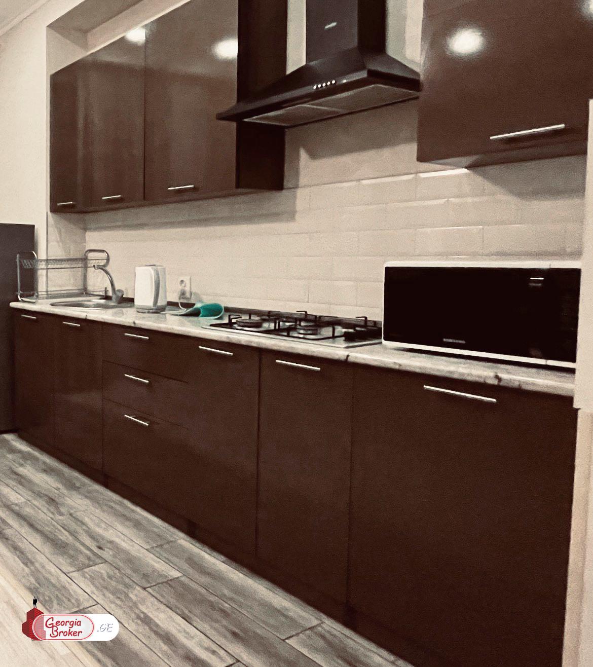 продается квартира с новым ремонтом 2-комнаты