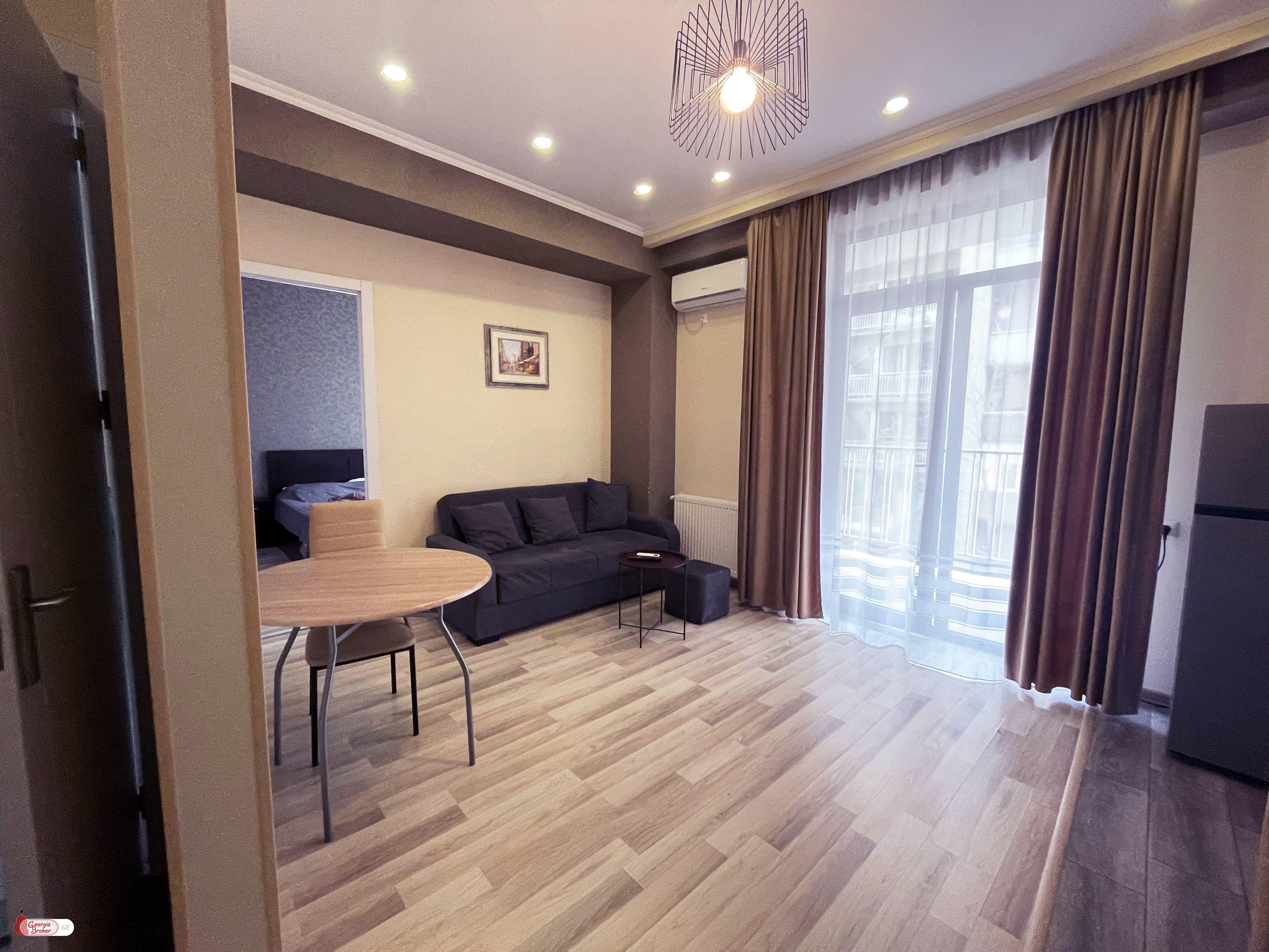 продается квартира с новым ремонтом 2-комнаты