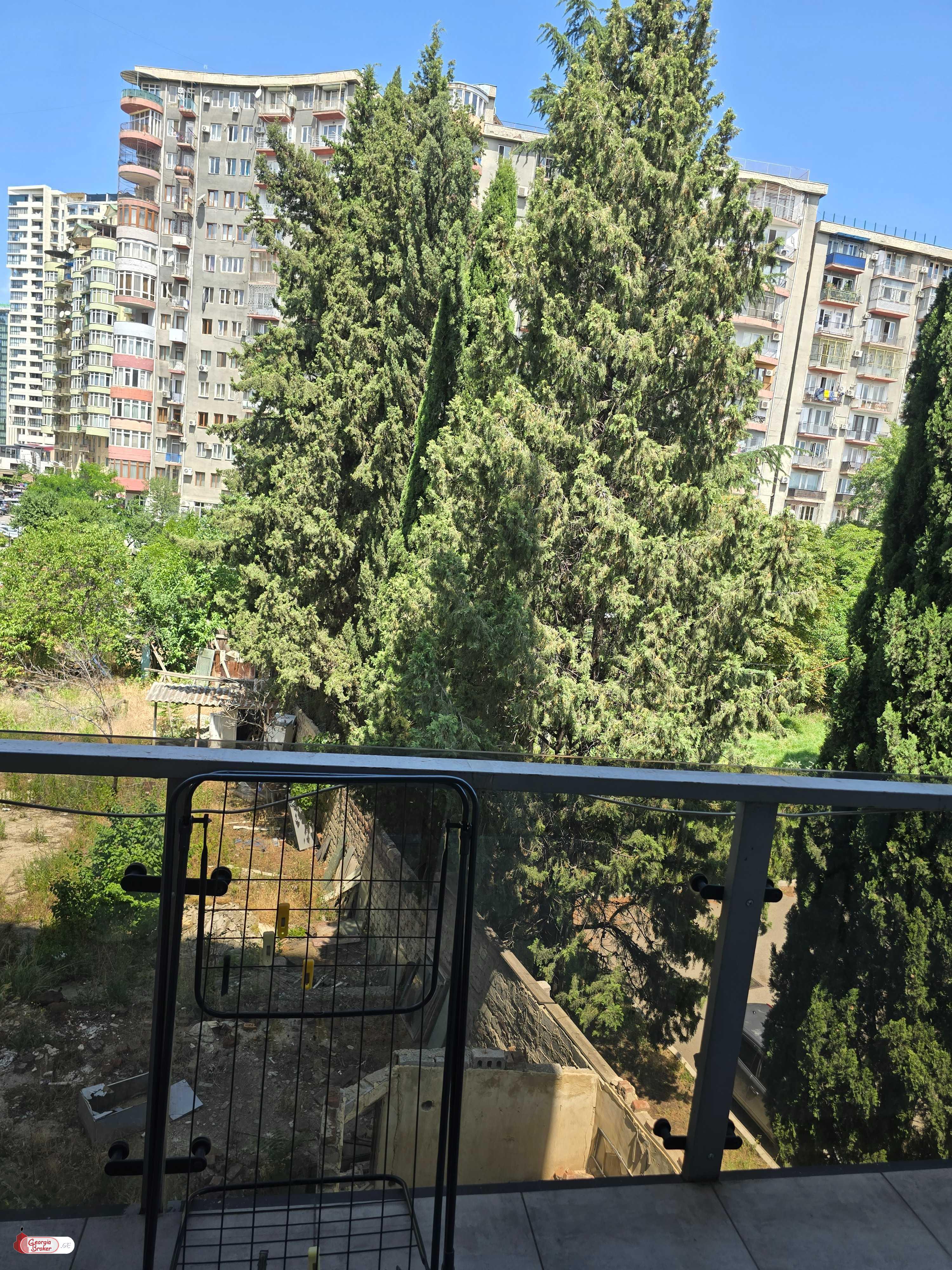 продается квартира с новым ремонтом 2-комнаты