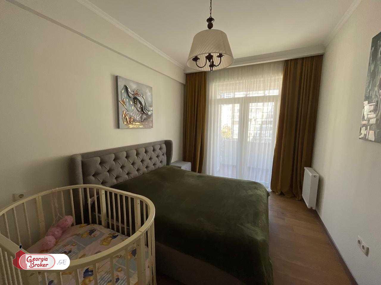 nearly repaired 3-room apartment for sale