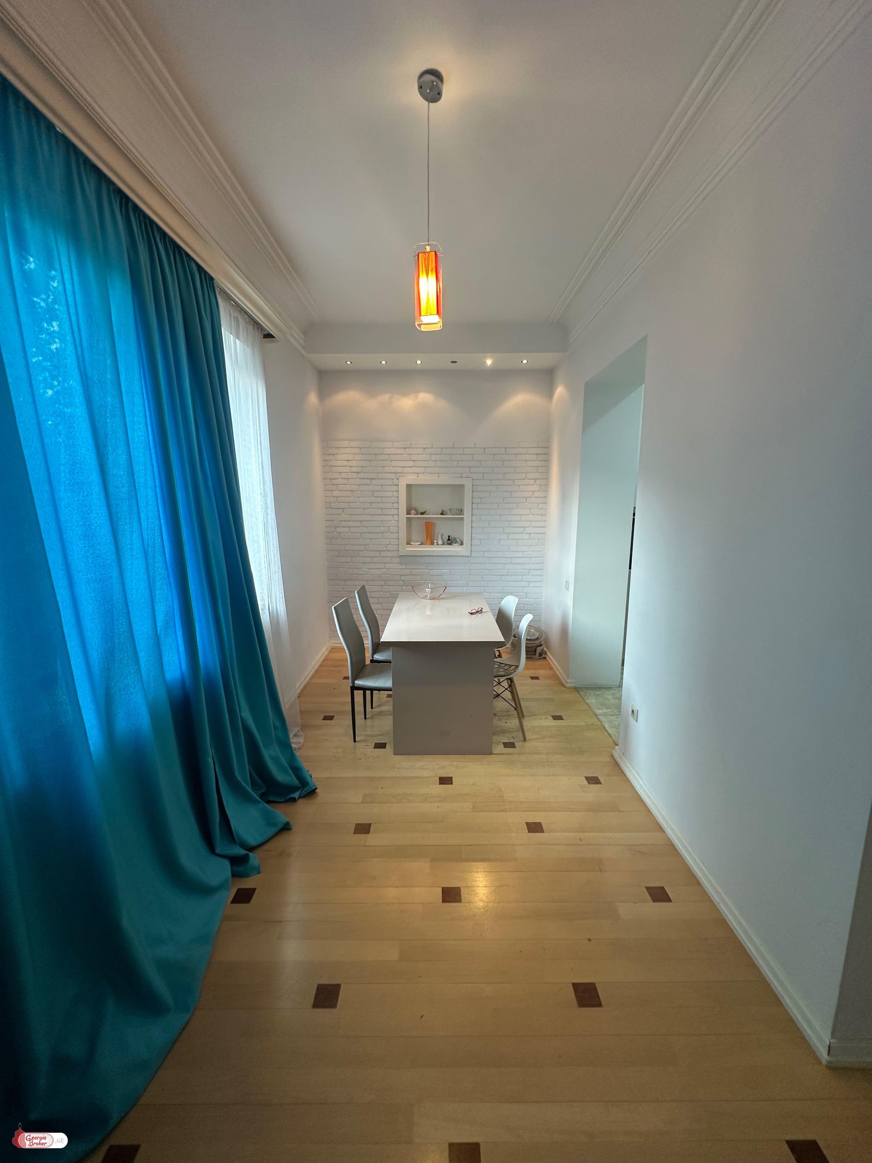 nearly repaired 4-room apartment for sale