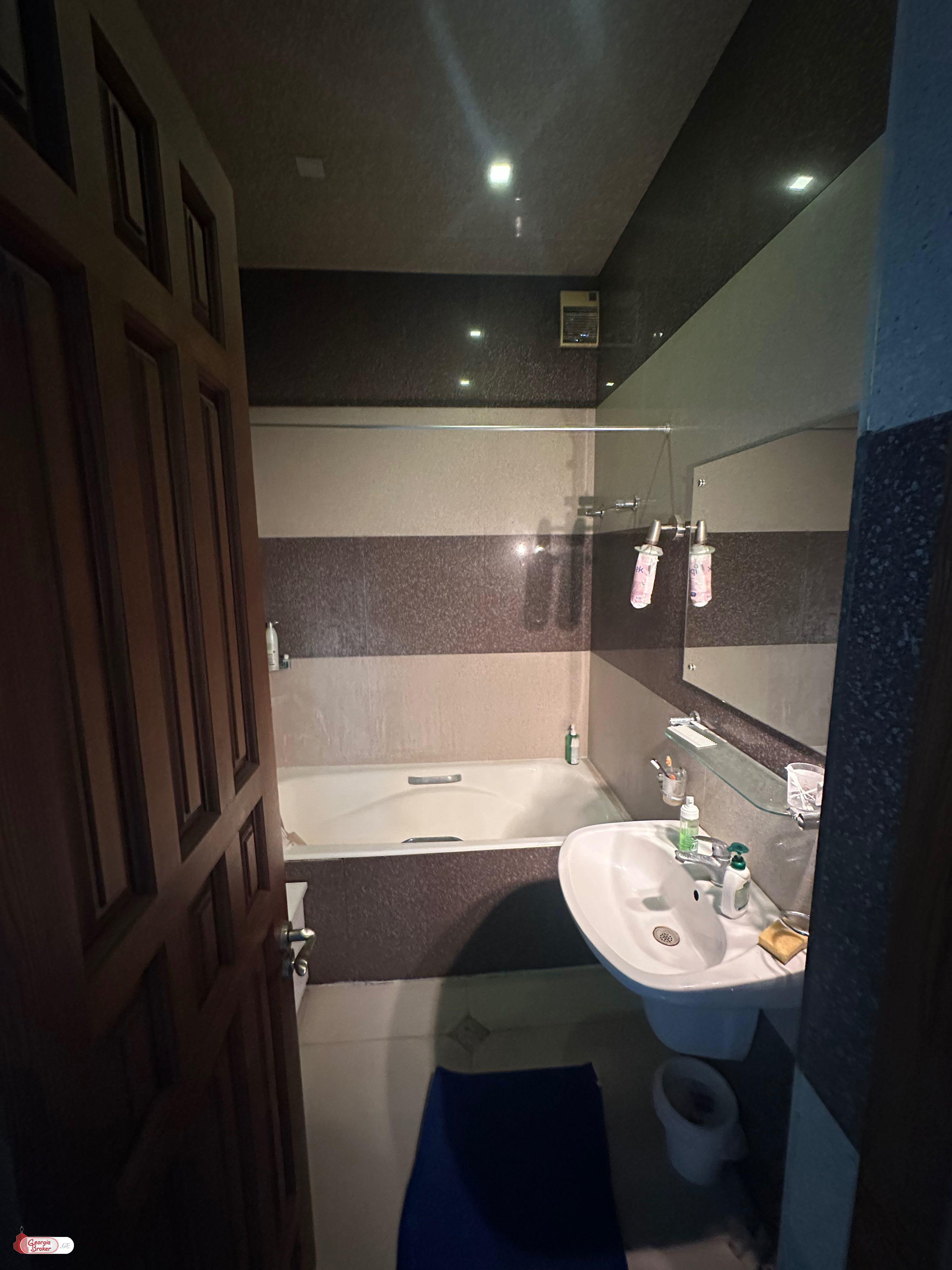 nearly repaired 4-room apartment for sale