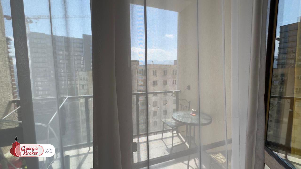 nearly repaired 2-room apartment for sale