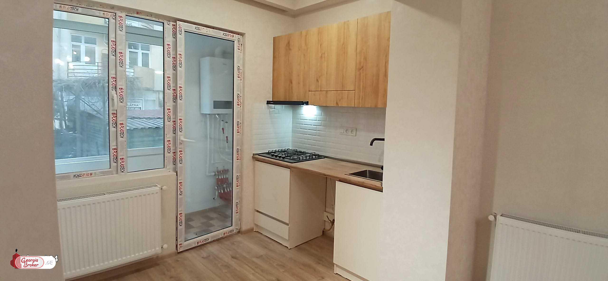 იყიდება ახალი გარემონტებული 2 ოთახიანი ბინა